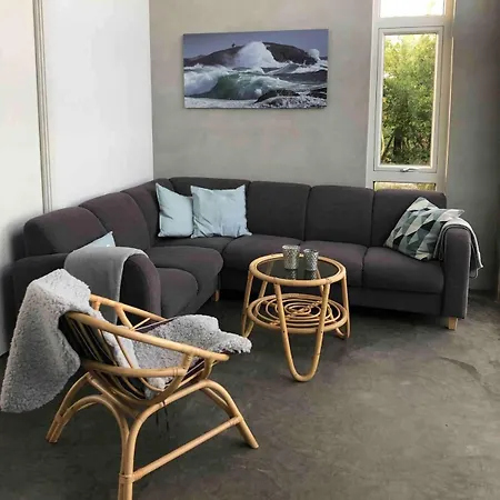 Holiday home With Great Sea View On Flekkeroy *